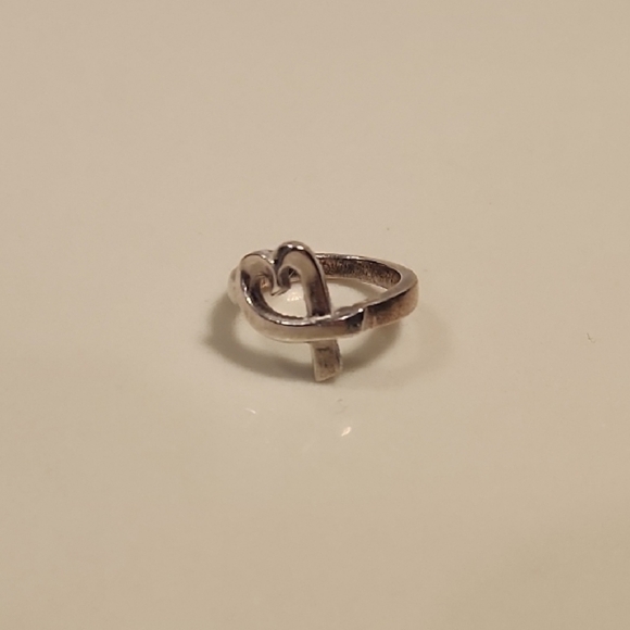Tiffany & Co. Paloma Picasso Silver Heart Ring size 5.5 - Picture 3 of 4